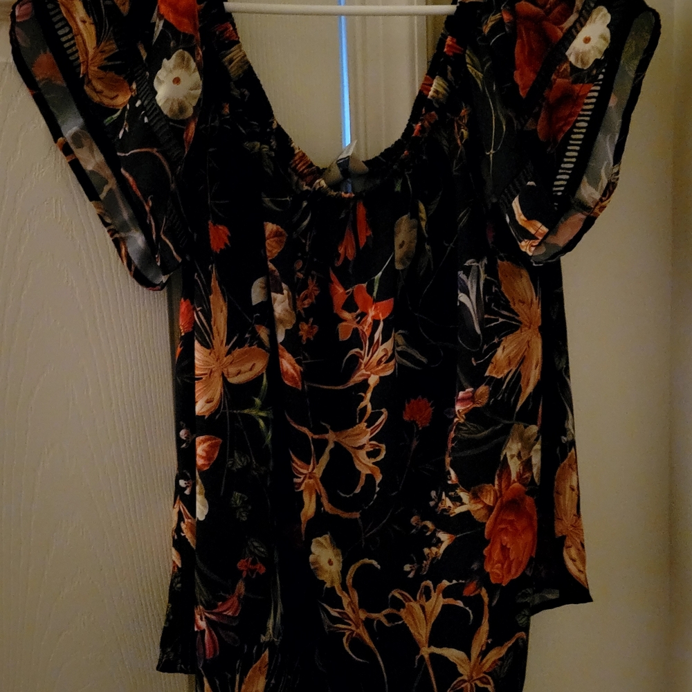 Belle Sky Black Floral Blouse